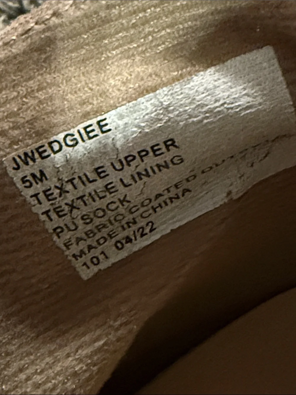 Steve Madden Wedgie Size 5 Taupe Hidden Wedge Sneaker Booties